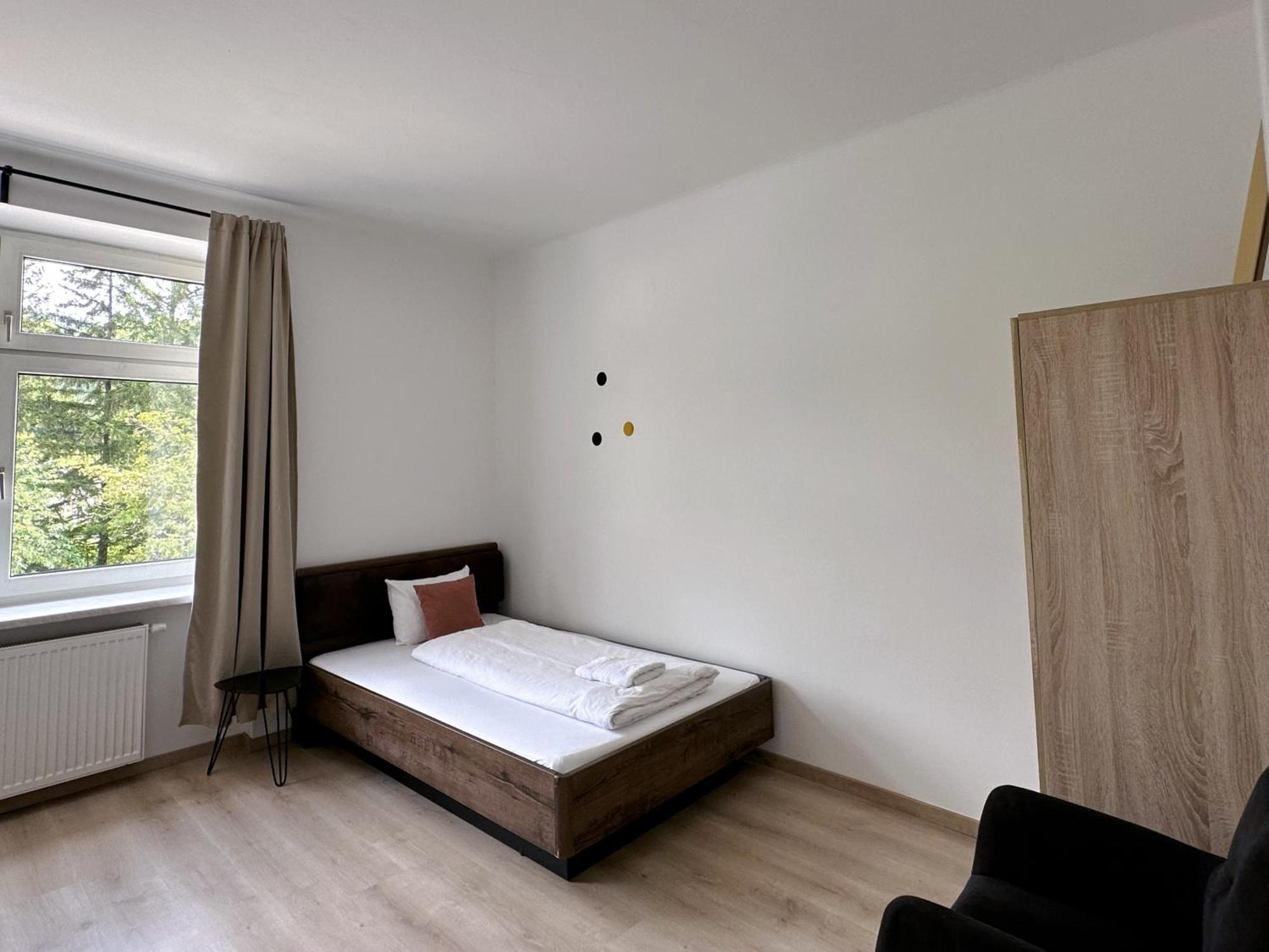 Appartamento Up Resistances G Baden bei Wien Esterno foto
