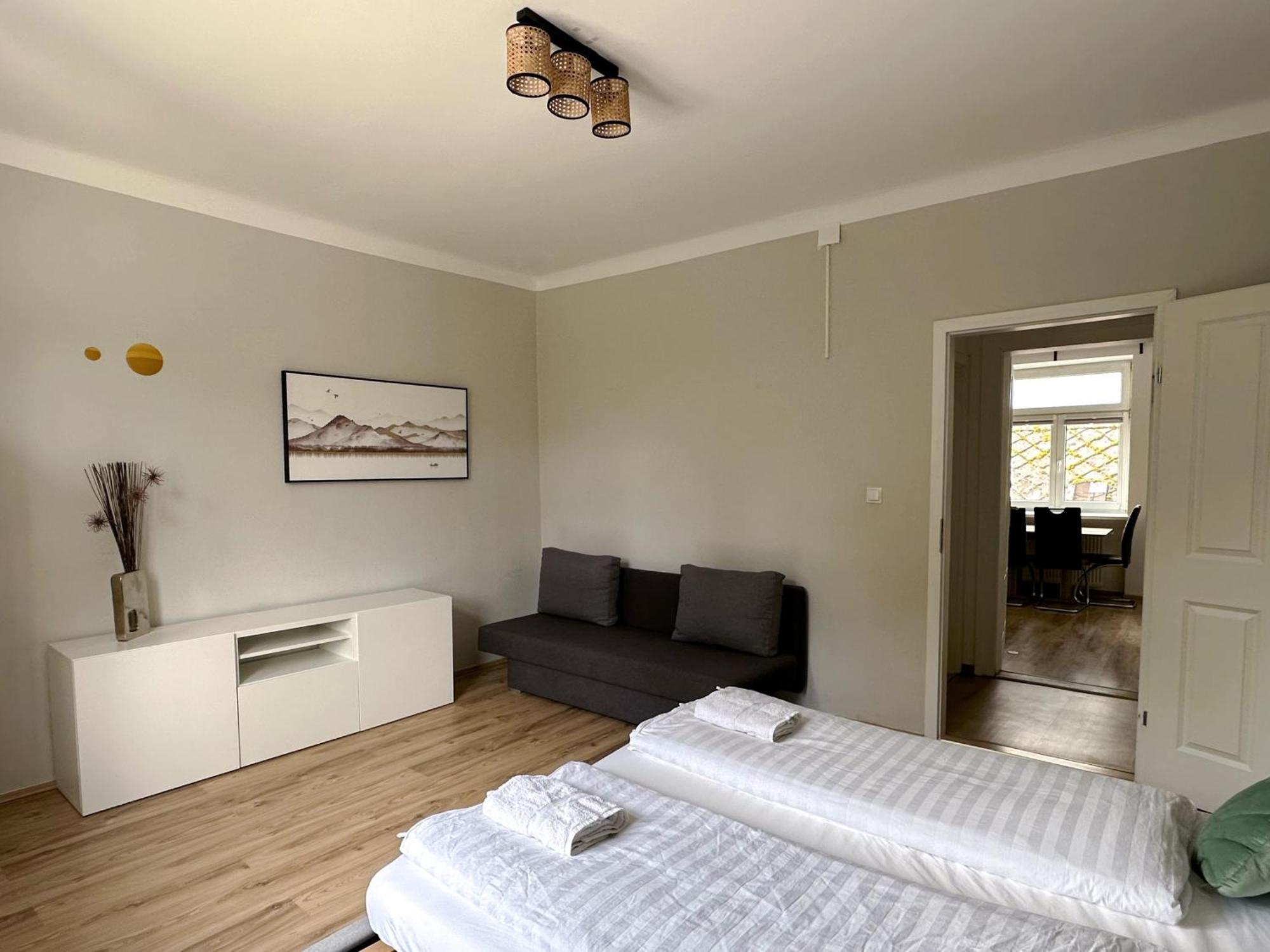 Appartamento Up Resistances G Baden bei Wien Esterno foto