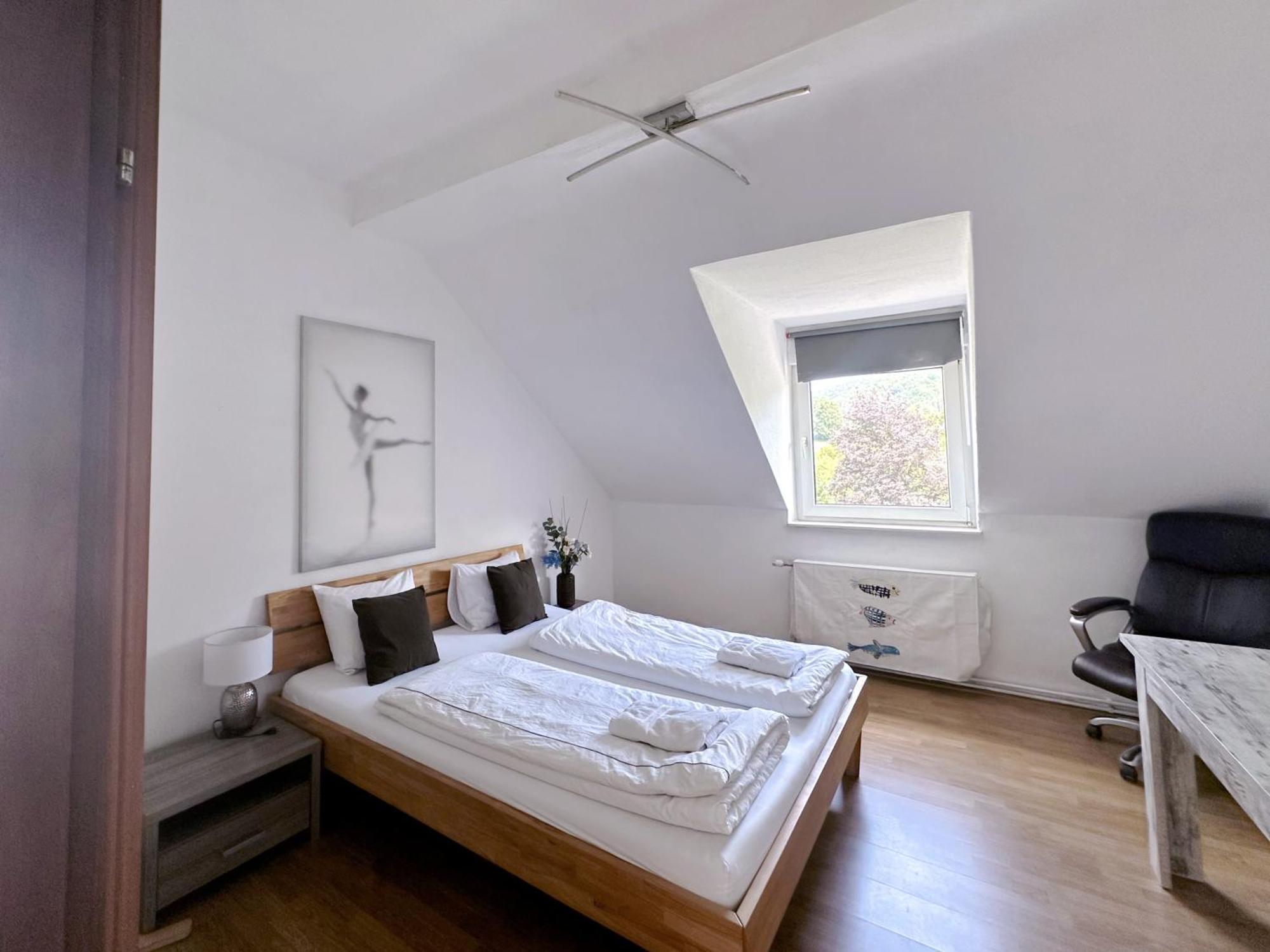 Appartamento Up Resistances G Baden bei Wien Esterno foto