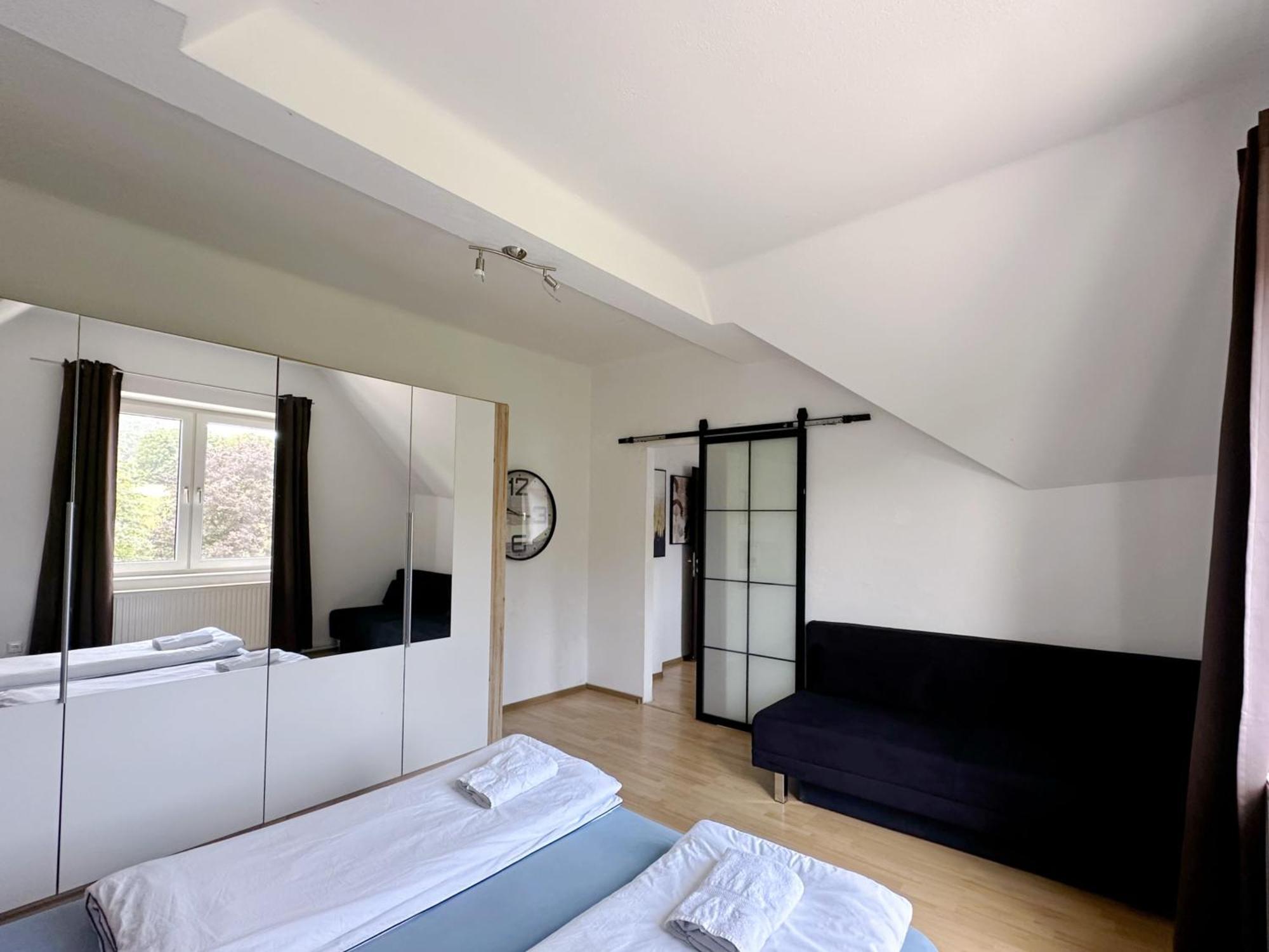 Appartamento Up Resistances G Baden bei Wien Esterno foto