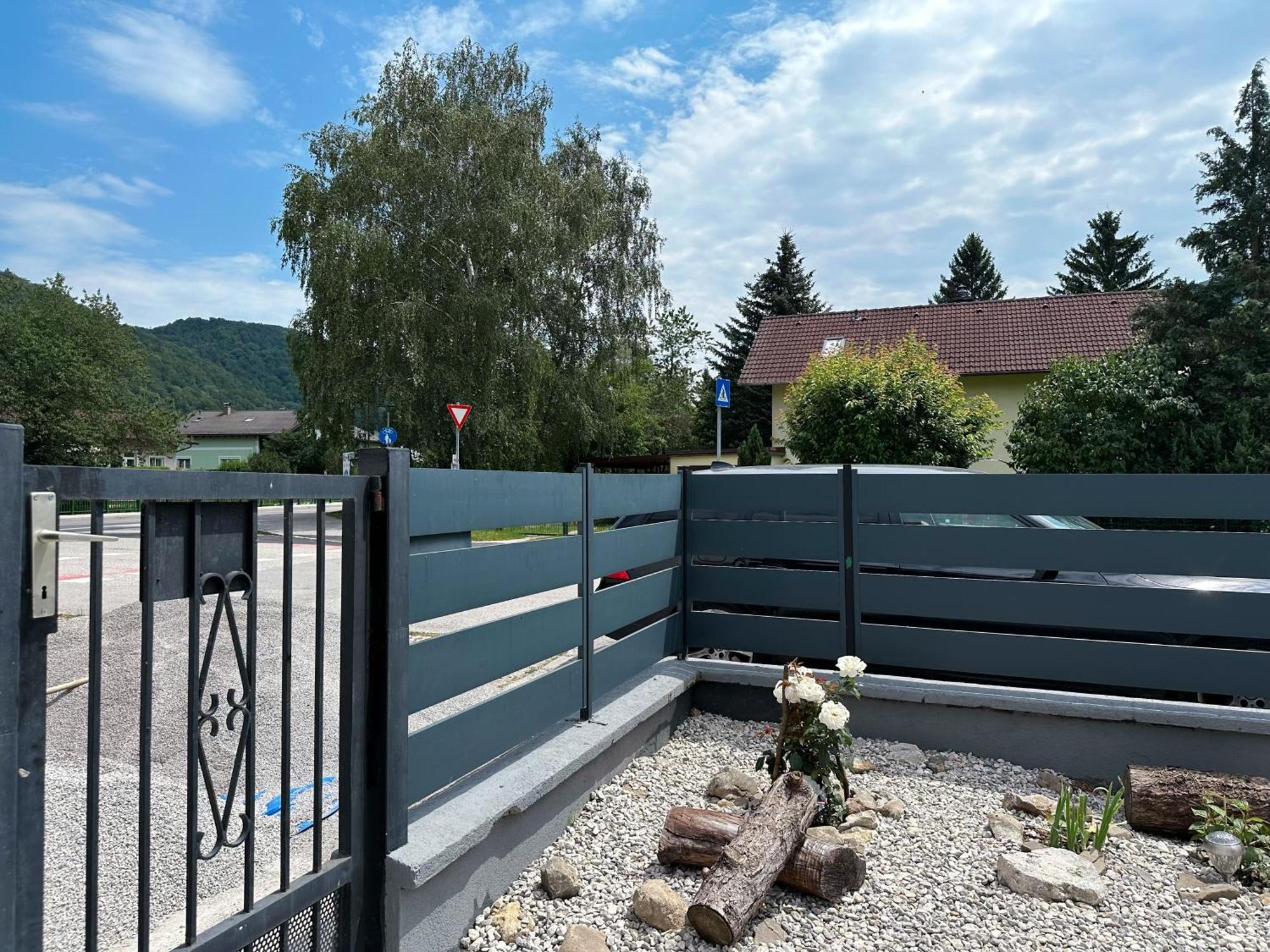 Appartamento Up Resistances G Baden bei Wien Esterno foto